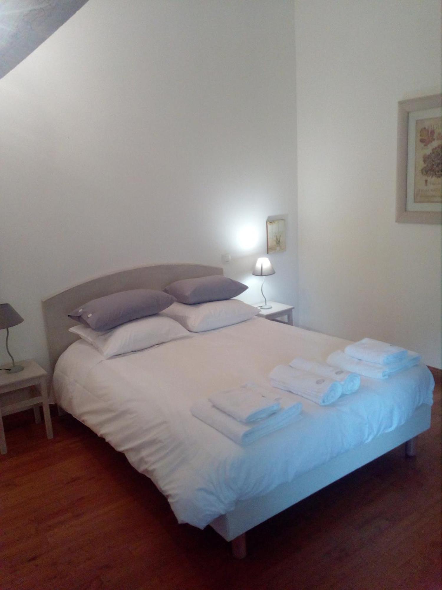 Domaine Maison Dodo Lamonzie-Saint-Martin Ruang foto